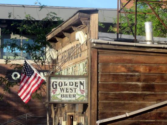 Heinold's First and Last Chance